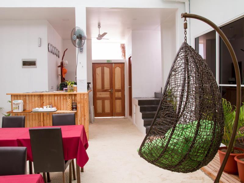 Royal Pearl Inn Maafushi Exterior foto